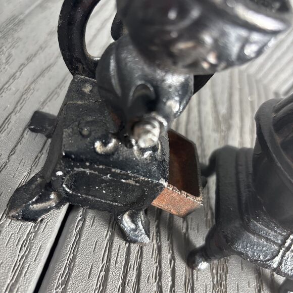 Vintage Small Pot Belly Stove Black Cast Iron 5" Tall + Coffee Grinder (Parts) - Picture 5 of 8